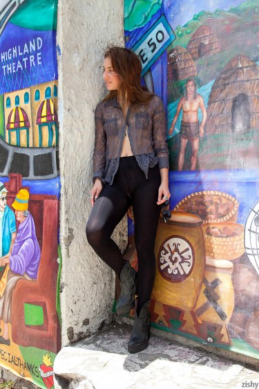 Koya Ward In Public 14