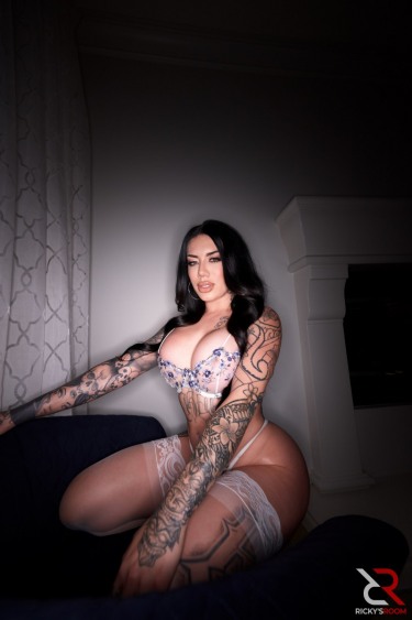 Lacey Jayne In No Stopping Zone 17