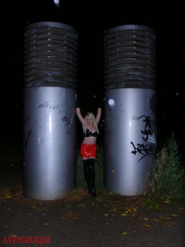 Lady Avengelique In Rain 6