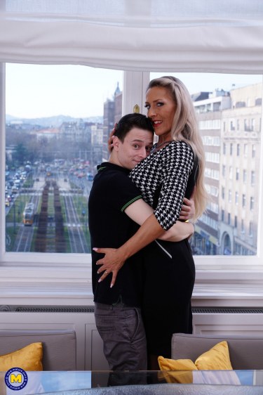 Lana Vegas And Nikki Nuttz 1