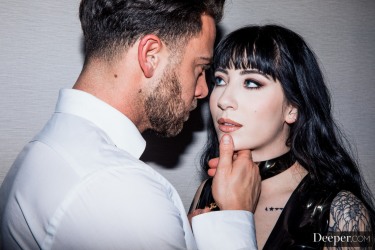 Latex Glad Charlotte Sartre Fucked By Seth Gamble 2