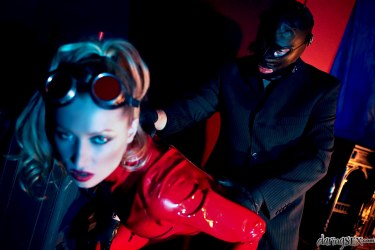 Latex Glad Diana Doll Gets Fucked 7