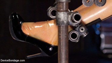 Latex Slavegirl Juliette March Forced To Orgasm 8