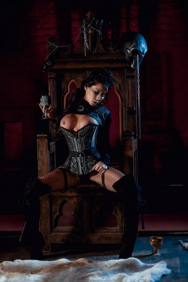Madison Ivy On Her Throne 6