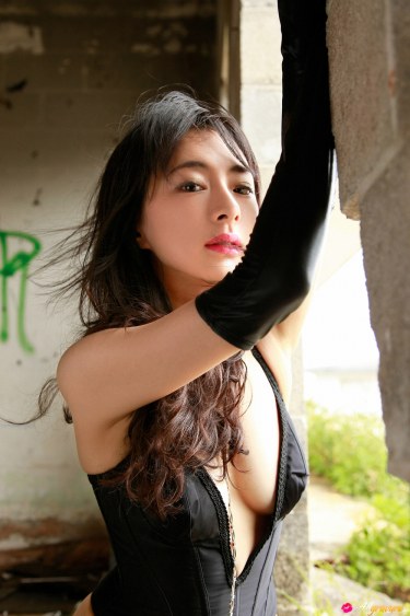 Masako Umemiya In Jungle Treasure 15