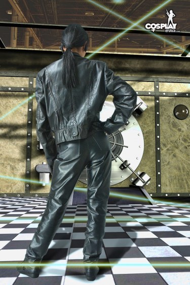 Mea Lee In The Thief 1