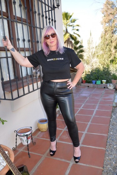 Melody In Shiny Leather Trousers 2