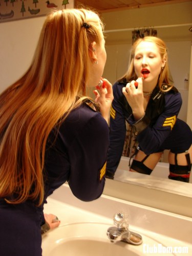 Mistress Juliet With Slave 2