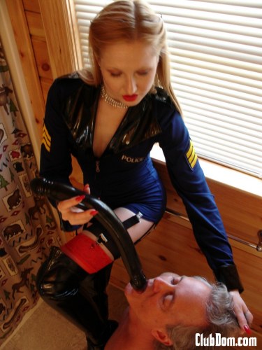Mistress Juliet With Slave 5