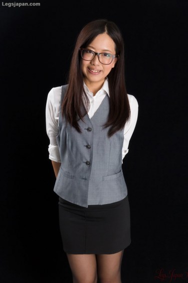 Miyuki Fukatsu Nylon Footjob 1