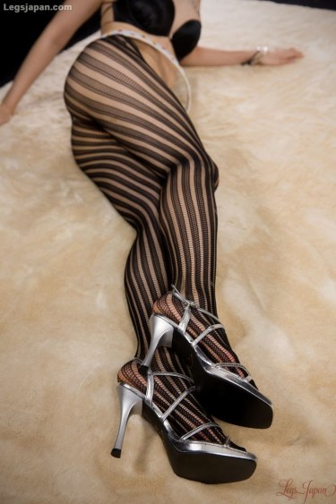 Mizuki In Her Sexy Tights 13