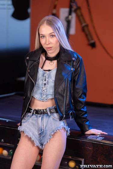 Nata Gold And Alice Ross In A Threesome With Marco Bull 1