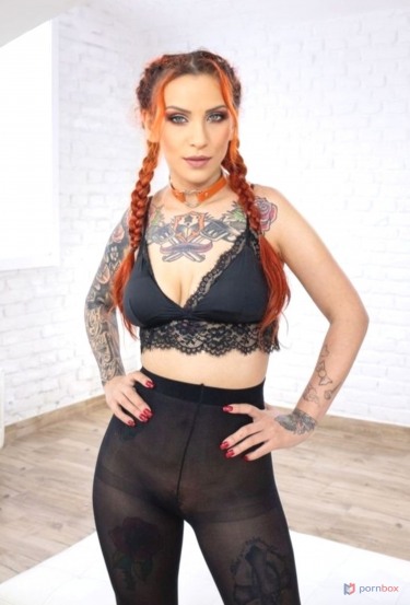 Natasha Ink In Black Tights 3