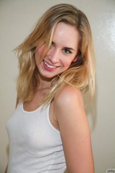 Nessa Millard In Black Tights 1