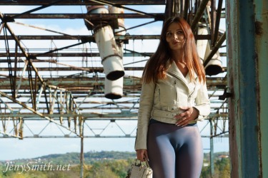 Nylon Fetish With Jeny Smith 3