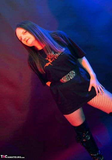 Reckless Temptation In Boots 1