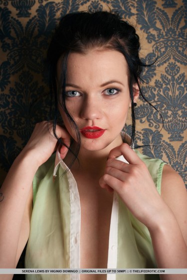 Serena Lewis In Lovely In Lace 4