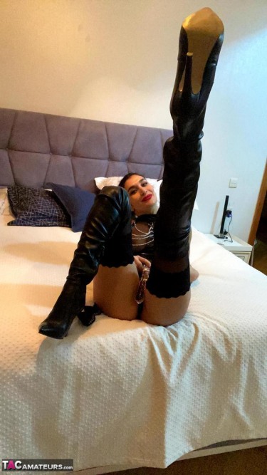 Sexy Alina In Stockings And Boots 2