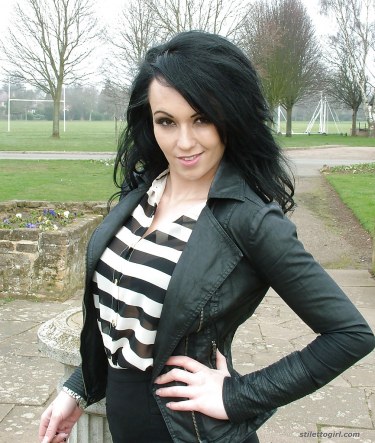 Sexy Clothed Chery Poses Outdoors 14