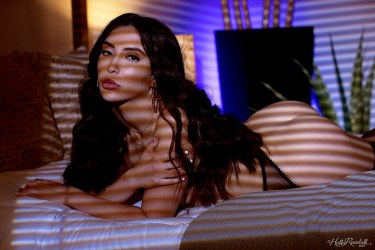 Sexy Lingerie Babe Jane Wilde 12