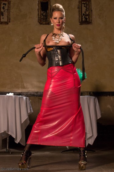 Sexy Rubber Dominatrix Maitresse Madeline Marlowe 6