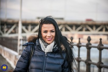 Shalina Devine Takes A Big Dick 4