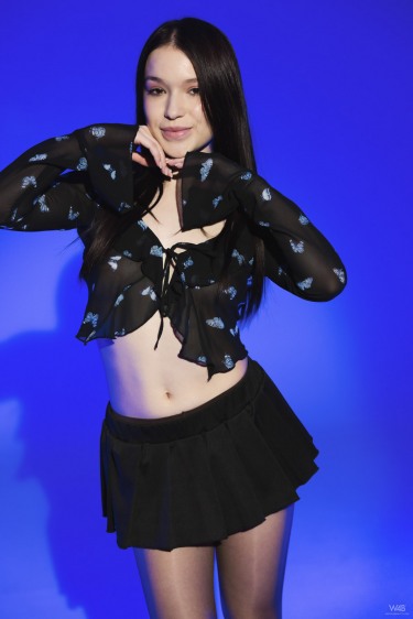 Shooting In The Studio With Wikki Kee 2