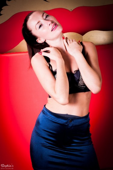 Sophia Smith In The Club 11