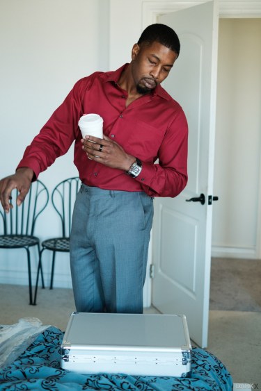 The Devil Wears Black With Nina Hartley And Isiah Maxwell 3