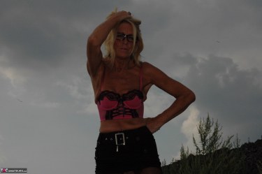 Truck Flash With Kyra 2