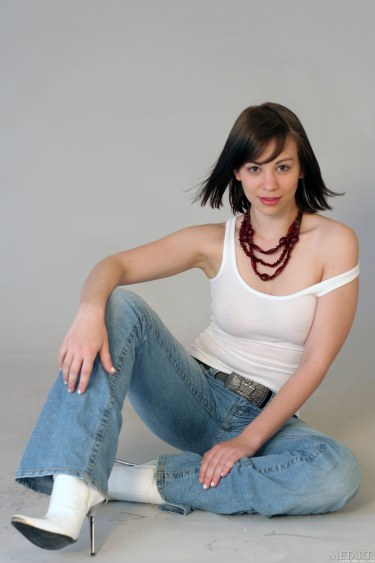 Veronika Rose In White Boots 2