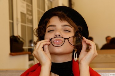 Victoria Minina In Cafe Society 10