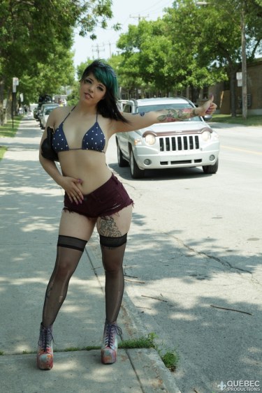 Victoria Toxic Hitchhiking 2