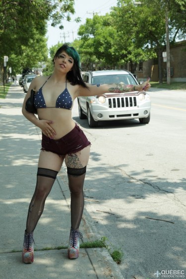 Victoria Toxic Hitchhiking 3