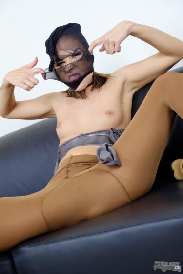 Vinna Needs A Good Nylon Fuck 15