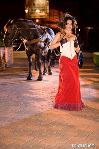 Vintage Lady Vanessa Lane 3