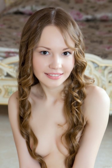 Virginia Sun In Yellow Stockings 3