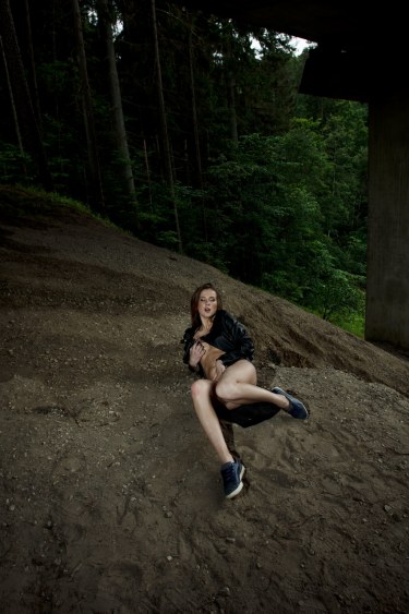 Wild Hike With Alice Smith 15