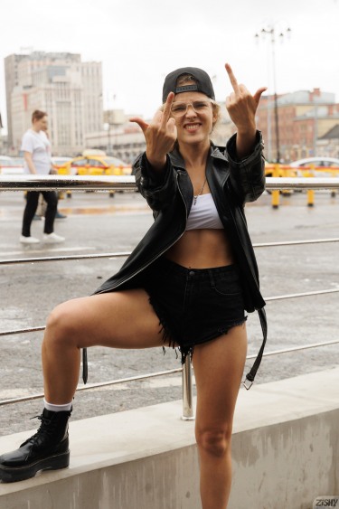 Xena Khrabry In Moscow Tour Guide 10